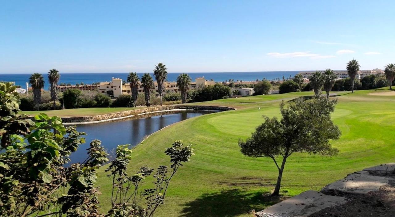 Casares Beach Golf Apartment With Private Garden Direct Pool Access Esterno foto
