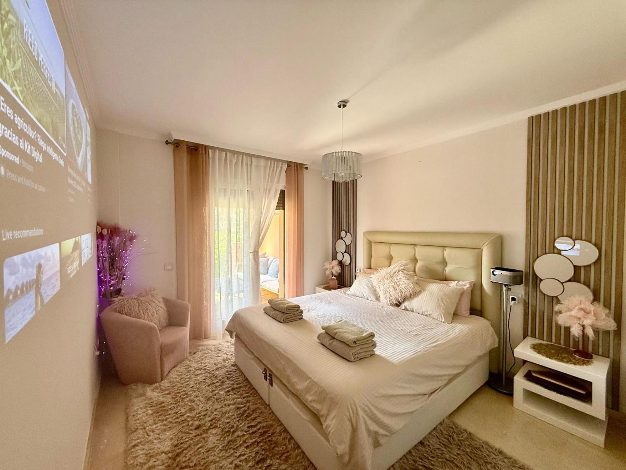 Casares Beach Golf Apartment With Private Garden Direct Pool Access Esterno foto